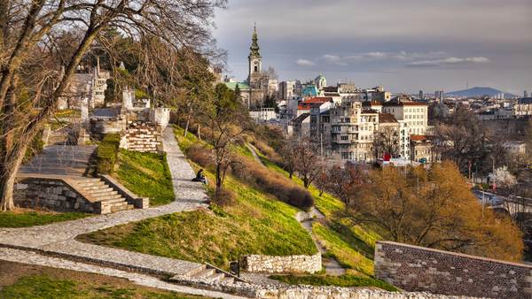 Pogled sa Kalemegdana na Sabornu crkvu i Kosančićev venac